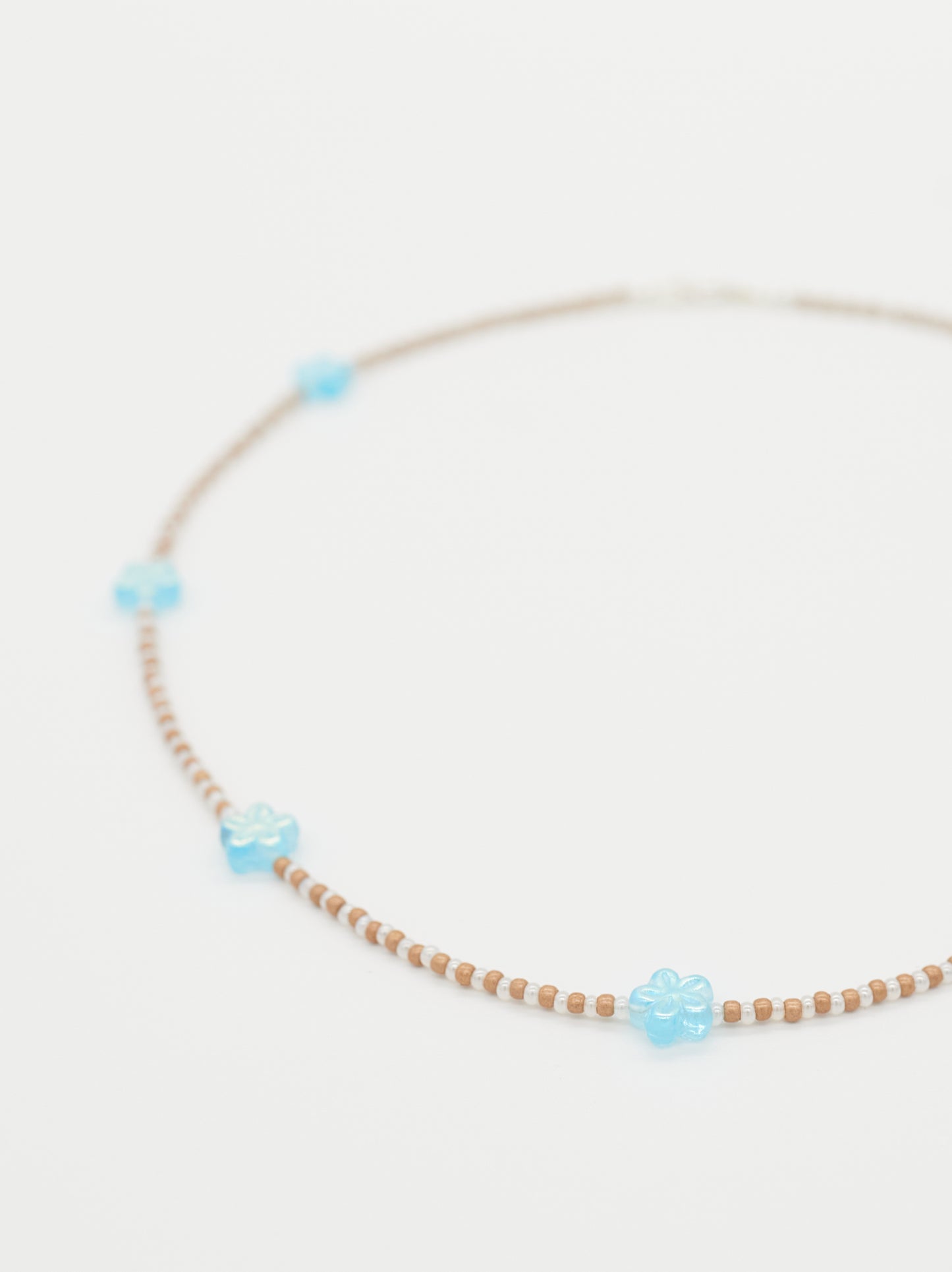 Daisy Chain Necklace